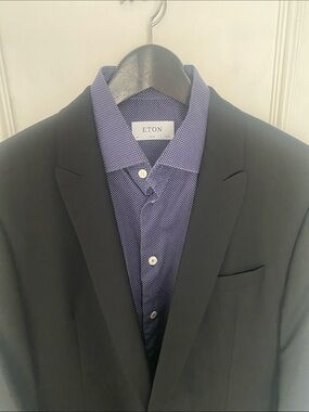 Givenchy Black Blazer Size. 42 100% virgin wool for men of class